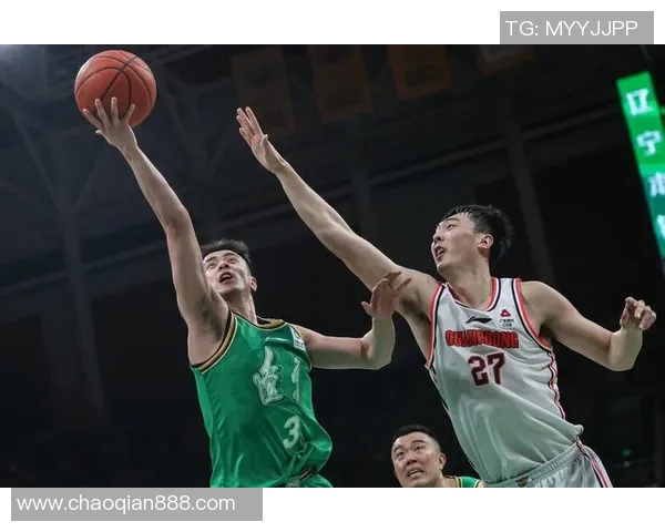 今年CBA季后赛首轮火花四溅，广东华南虎成功晋级卫冕之路再添一道障碍