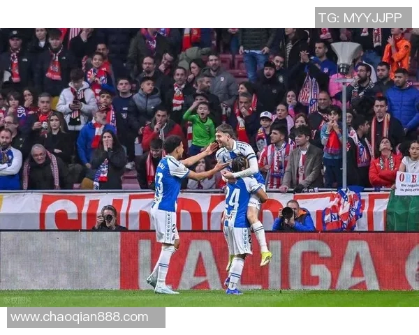 皇家马德里宣布签下巴黎圣日耳曼球星,欲挑战西甲霸主马竞